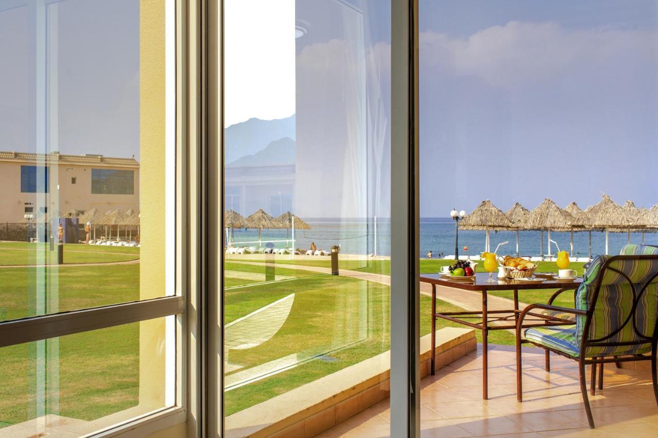 Royal Beach Hotel & Resort Dibba Exterior photo